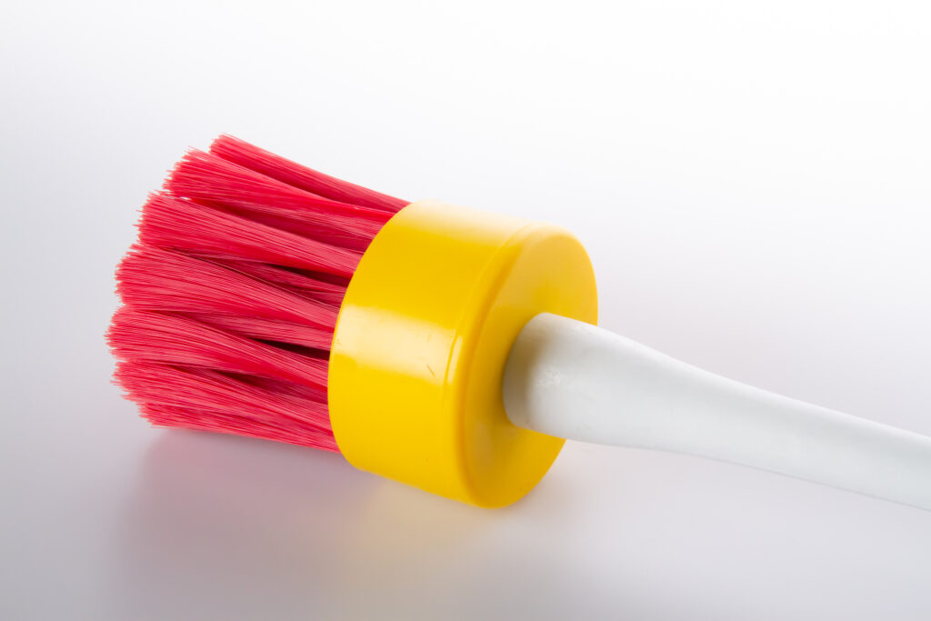 Round Wash Brush Poly Bristle 6.5cm (Red) Creeds Direct