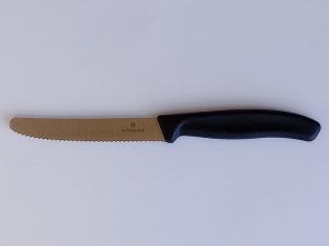 Small Knife | Victorinox Wavy Edge 11cm (4.25 inch) Black (Tomato/Roll)