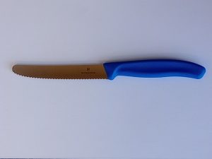 Small Knife | Victorinox Wavy Edge 11cm (4.25 inch) Blue (Tomato/Roll)
