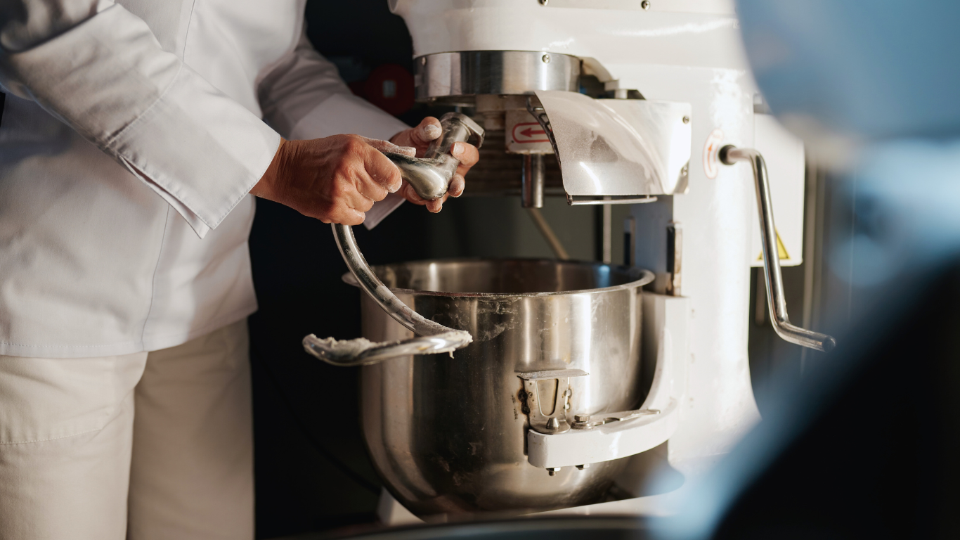 A Professional Baker’s Guide to the Best Mixers for Baking